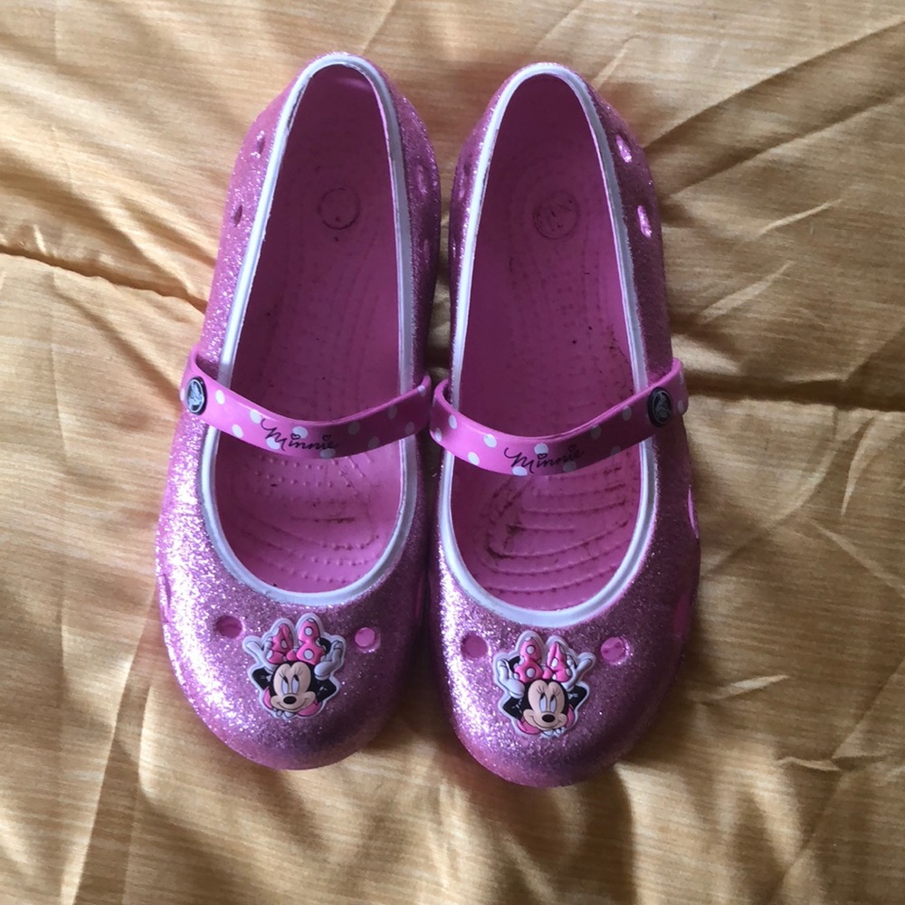 Minnie Mouse crocs